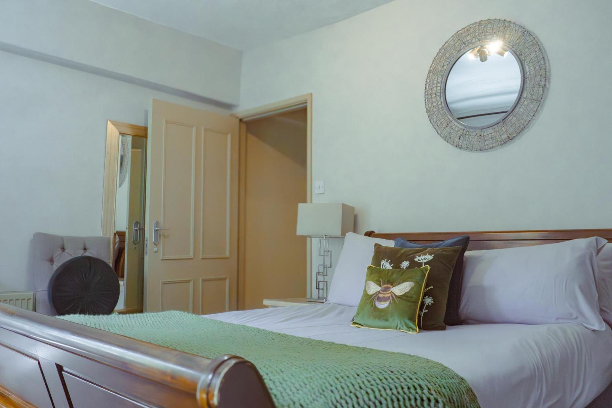 White Lion Hotel เฮบเดนบริดจ์ ภายนอก รูปภาพ